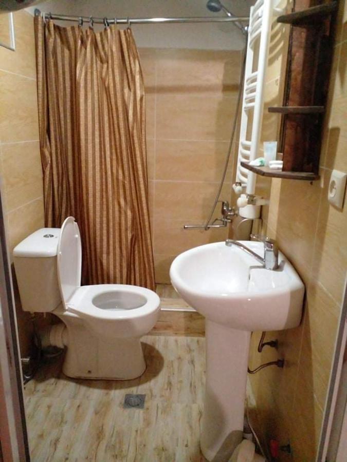 Sweetnight Hotel Mestia Luaran gambar