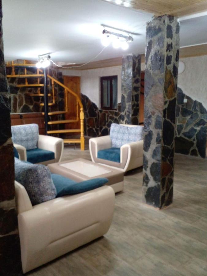 Sweetnight Hotel Mestia Luaran gambar
