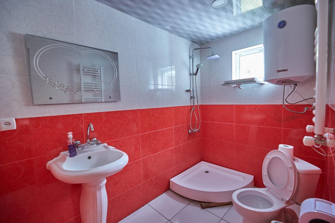 Sweetnight Hotel Mestia Luaran gambar